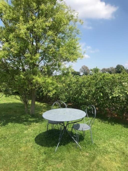 Logement Agreable A La Campagne Saint-Symphorien  Buitenkant foto